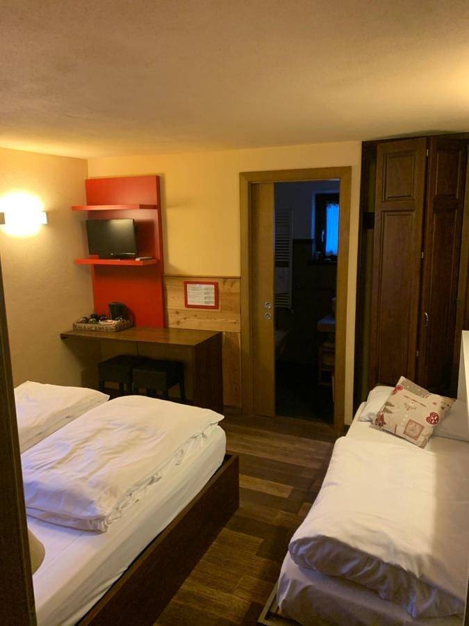 Chambre d’hôte pour 2 personnes, avec terrasse à Breuil-Cervinia - 4