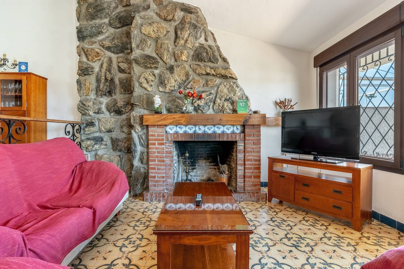 Villa 'Leonor Con Piscina Privada' com vista para a montanha, Wi-Fi e ar condicionado in Barrio de la Vega, Monachil