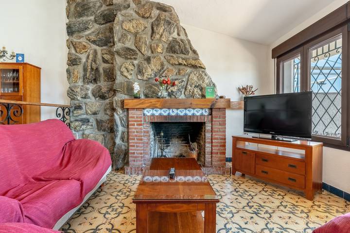 Chalet para 8 personas, con jardín en Vega de Granada - 4