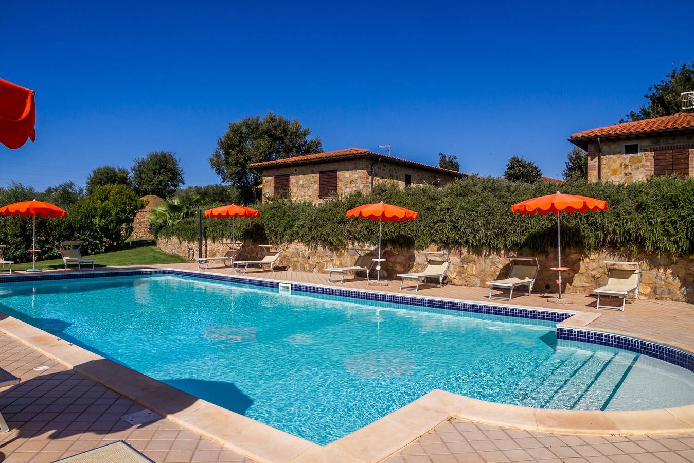 Appartamento intero, Appartamento 'Formica' con piscina condivisa, Wi-Fi e aria condizionata in Magliano in Toscana, Provincia di Grosseto