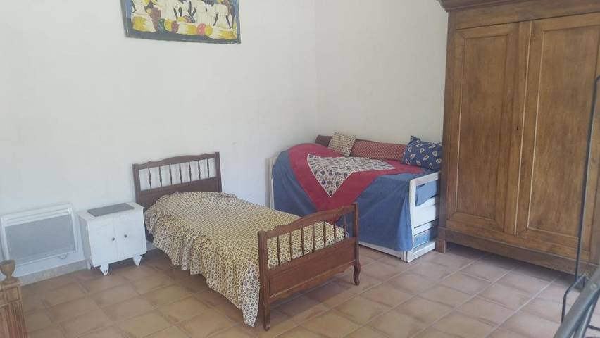 Gîte pour 15 personnes, avec piscine et jardin, animaux acceptés à Richerenches - 3