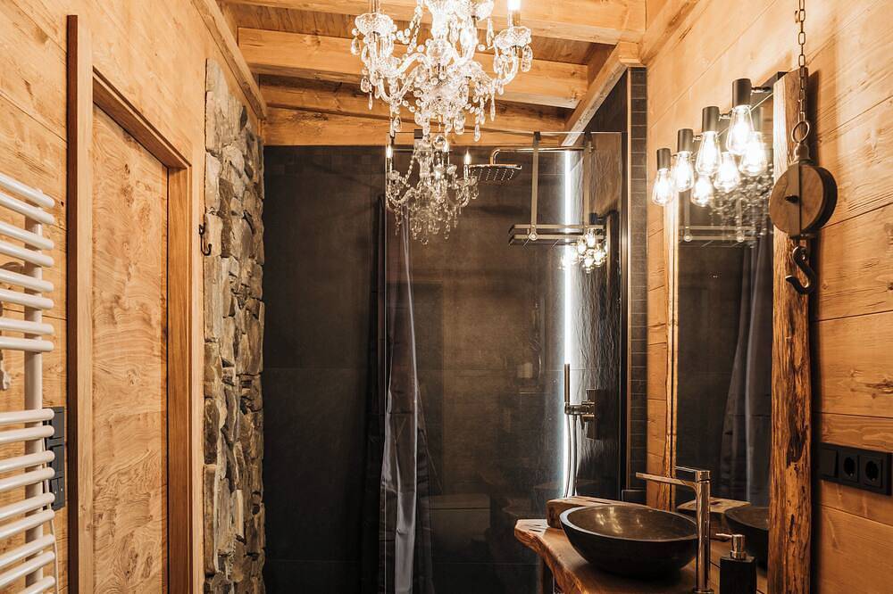 Chalet Fuchsbau mit eigener Sauna, Whirlpool, Hot Tub und großem Balkon in Vorra, Frankenalb