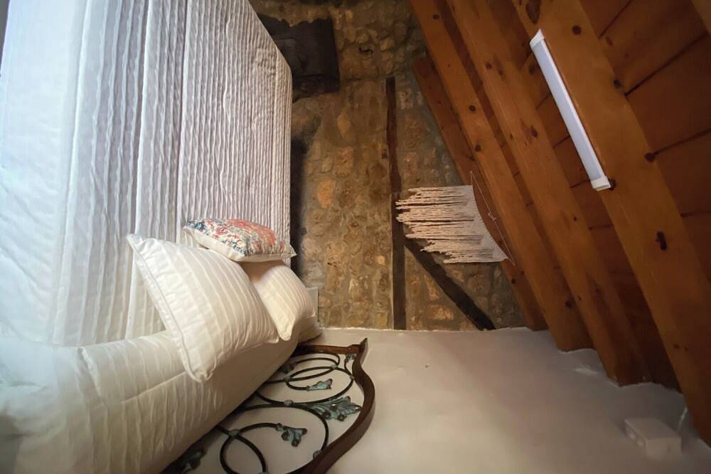 La Tuda Hermitage in Pomar de Valdivia, Montaña Palentina