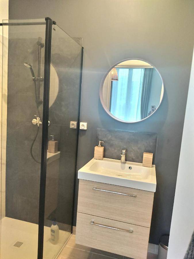 Appartement entier, F2 La Pause Ebroicienne Proximite Gare in Évreux, Région d'Évreux