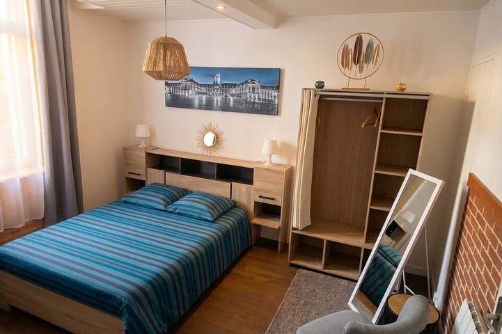 Ganze Wohnung, Ruhige & geräumige Wohnung-1★ -T2 – Dijon Wilson / Colombière – Schlafmöglichkeiten für 4 in Dijon, Dijon und Umgebung
