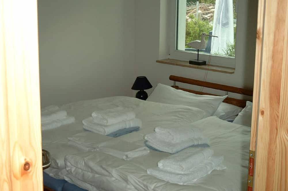 Appartement entier, Aalhaus Wustrow apartment to the courtyard 900m to the beach in Wustrow, Fischland