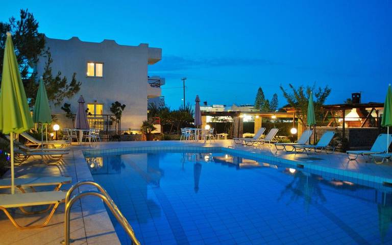 Hôtel pour 2 personnes, avec vue ainsi que jardin et piscine