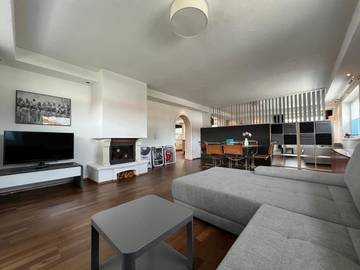 Ferienwohnung für 8 Personen, mit Terrasse und Ausblick in Axams