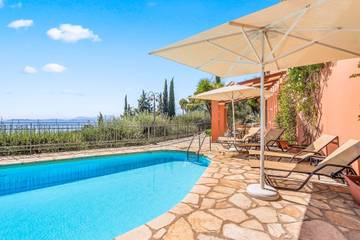 Villa for 6 People in Nissaki, Corfu, Photo 3