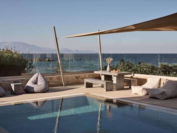 Three-Bedroom Villa in Ψαρού, Αλυκές