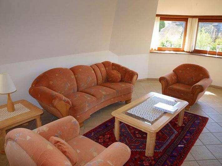 Ferienwohnung für 4 Personen, mit Terrasse und Garten - 1
