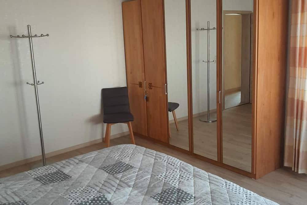 Ganze Wohnung, Ferienwohnung mit großzügiger Liegewiese - Ferienwohnung Hombitz in Altenkirchen (Westerwald), Altenkirchen & Umgebung