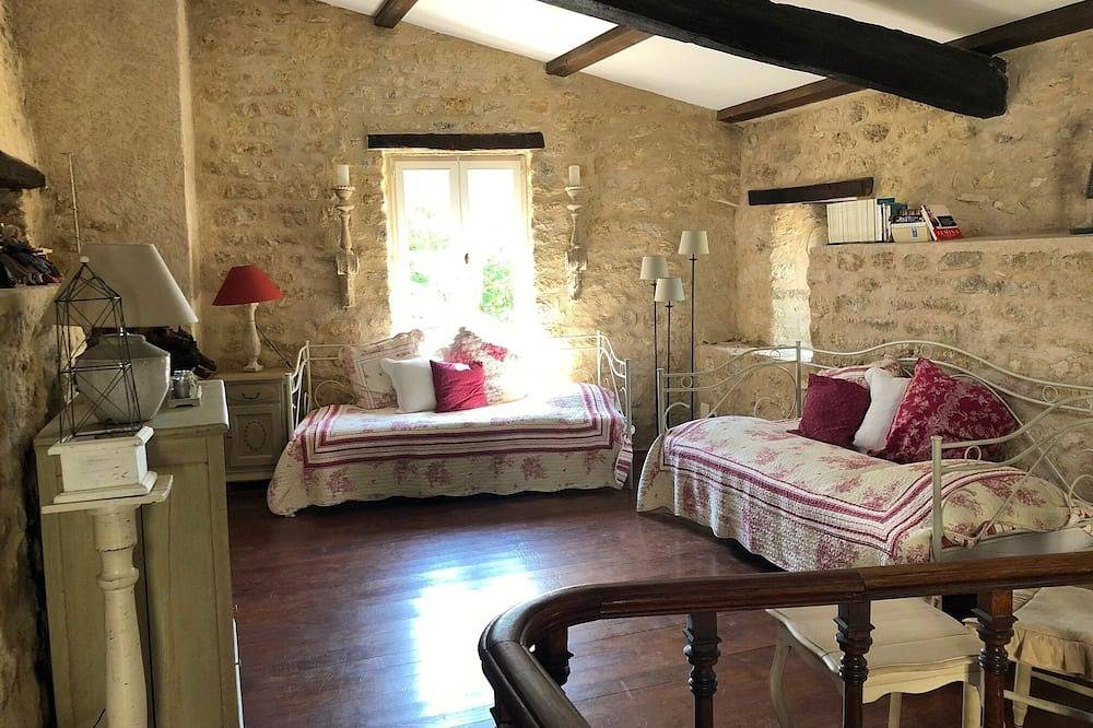 Charmantes Haus Schwimmbad Terrasse 8 Personen Provence in Viens, Regionaler Naturpark Luberon