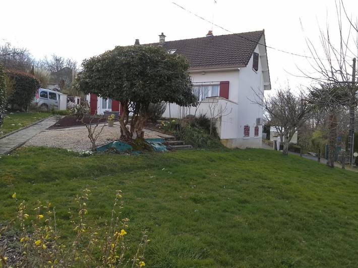 Maison de vacances pour 4 personnes, avec Jacuzzi ainsi que Terrasse et Jardin à Feytiat