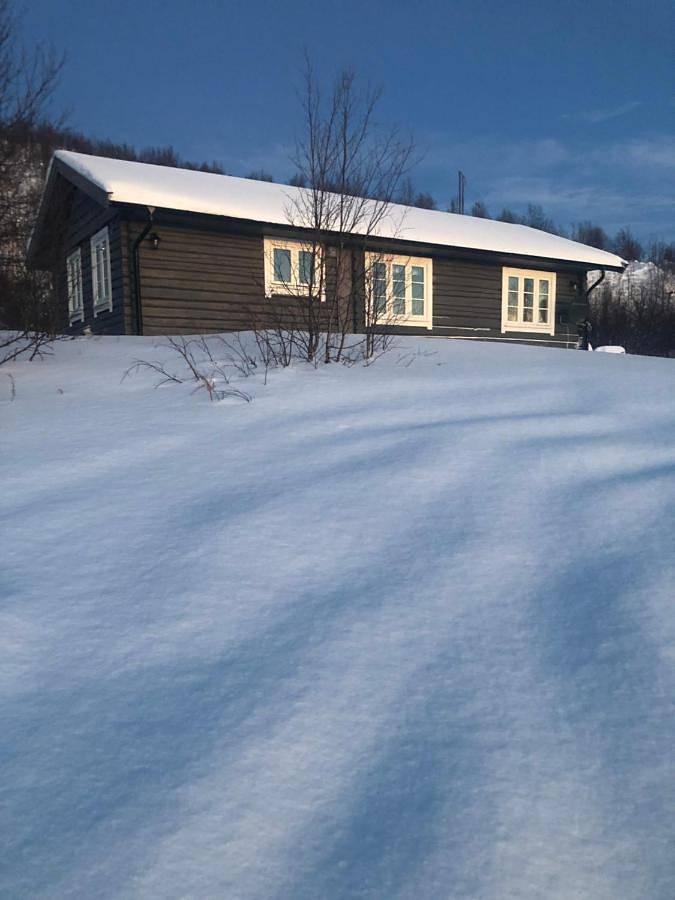 Lodge für 7 Personen, mit Balkon und Seeblick sowie Sauna und Ausblick in Finnmark - 3