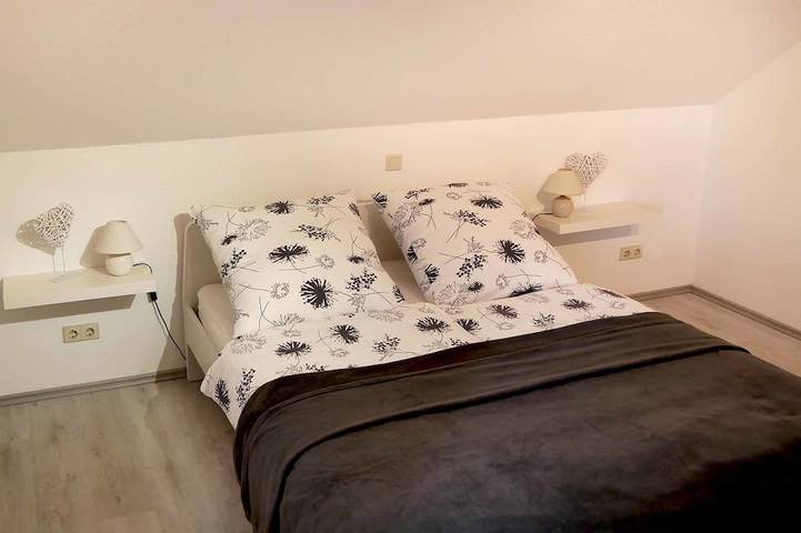 Ferienwohnung für 3 Personen, mit Balkon, mit Haustier in Plettenberg - 2