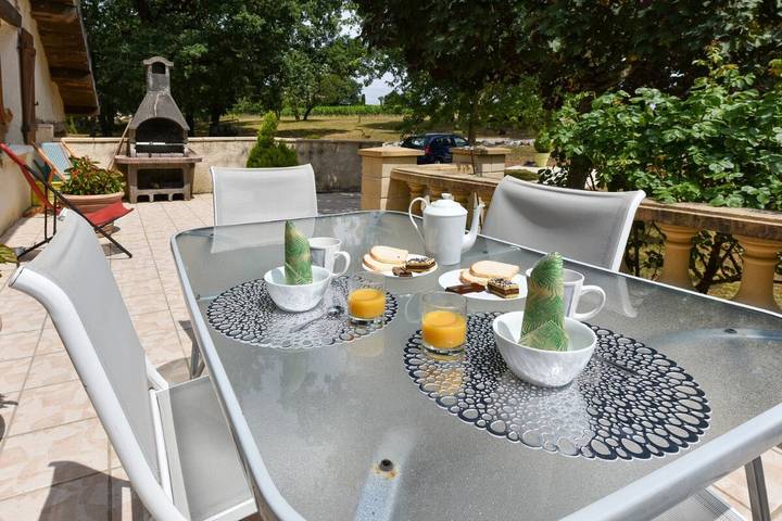 Ferienhaus für 4 Personen mit Terrasse in Brens, Albi und Umgebung