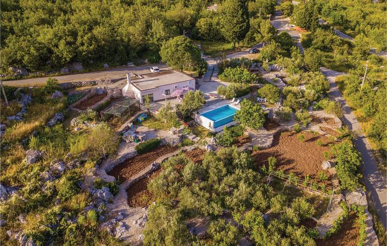 Ferienhaus für 4 Personen, mit Terrasse in Split-Dalmatien - 2