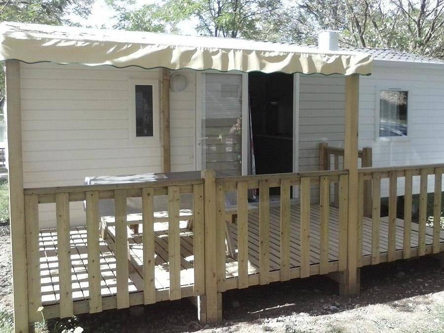 Camping La Résidence d'été - Mobilheim 6 personen - Cottage "La petite tribu" - 26 m² - 2 Zimmer - 6 pers - Plancha in Saint-Remèze, Privas