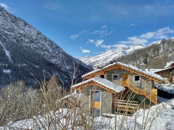 Hôtel pour 4 personnes, avec jardin et vue à Châteaudauphin - 4