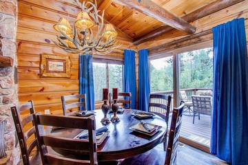 Log Cabin for 6 Guests in Green Mountain Falls, El Paso County (CO), Picture 1