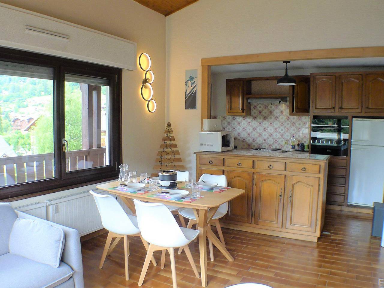 Apartamento entero, Encantador dúplex en el centro de Samoëns con balcón, Wifi y parking in Samoëns, Region Bonneville
