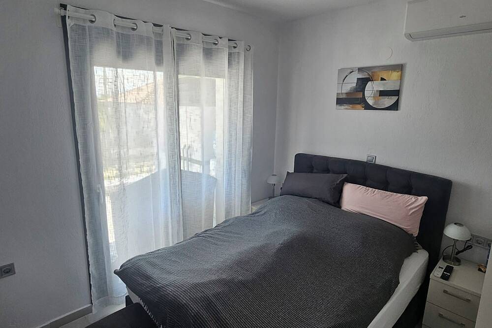 Geheel appartement, Daro-Appartments - App Tati (250m to the beach) in Thessaloniki en omgeving