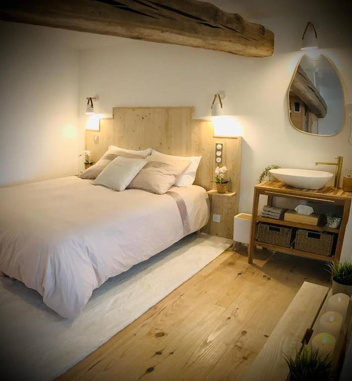 Gîte pour 2 personnes, avec sauna et jacuzzi à Cogny - 2