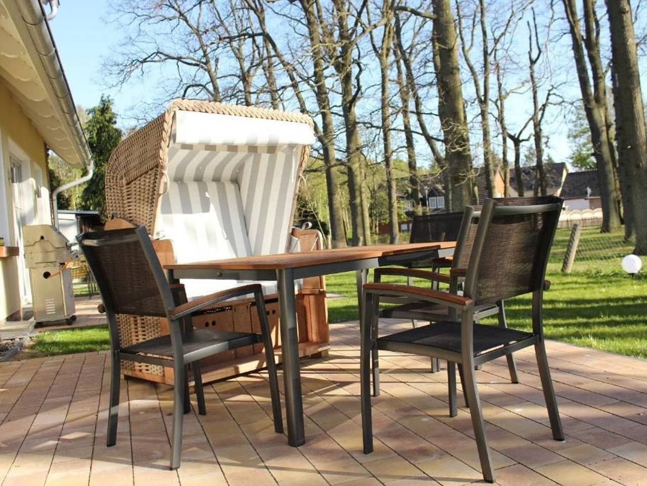 Ganze Ferienwohnung, Großes Baaber Ferienhaus mit Sauna (P) - großes Baaber Ferienhaushälfte mit Sauna (P) in Baabe, Rügen