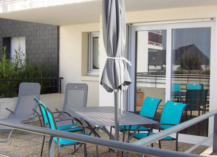 Gîte pour 4 personnes, avec piscine et terrasse, animaux acceptés à Étel - 2