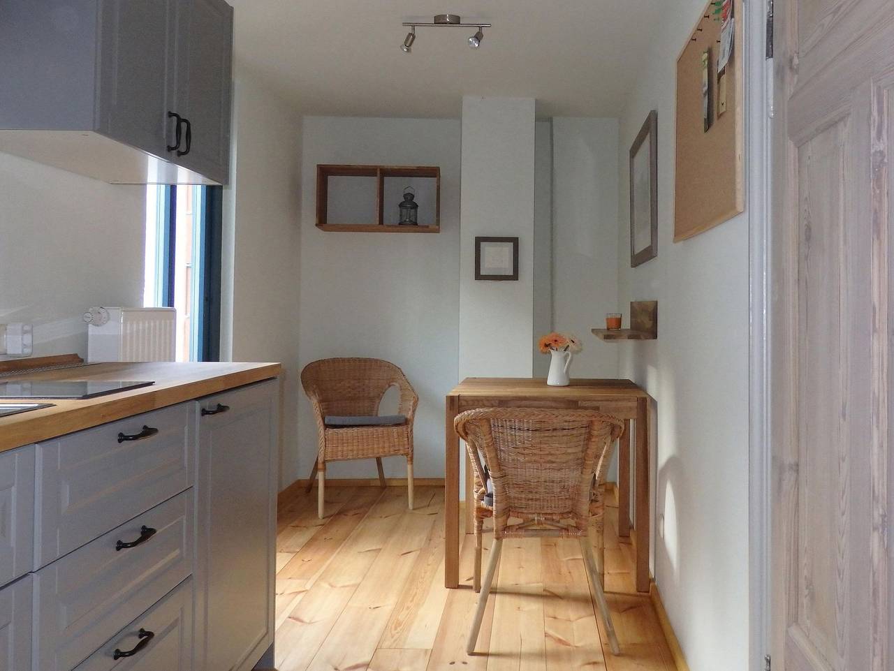 Ganze Ferienwohnung, Herberge Landstreicher - Ferienwohnung B, 1 Schlafraum in Königstein, Elbsandsteingebirge