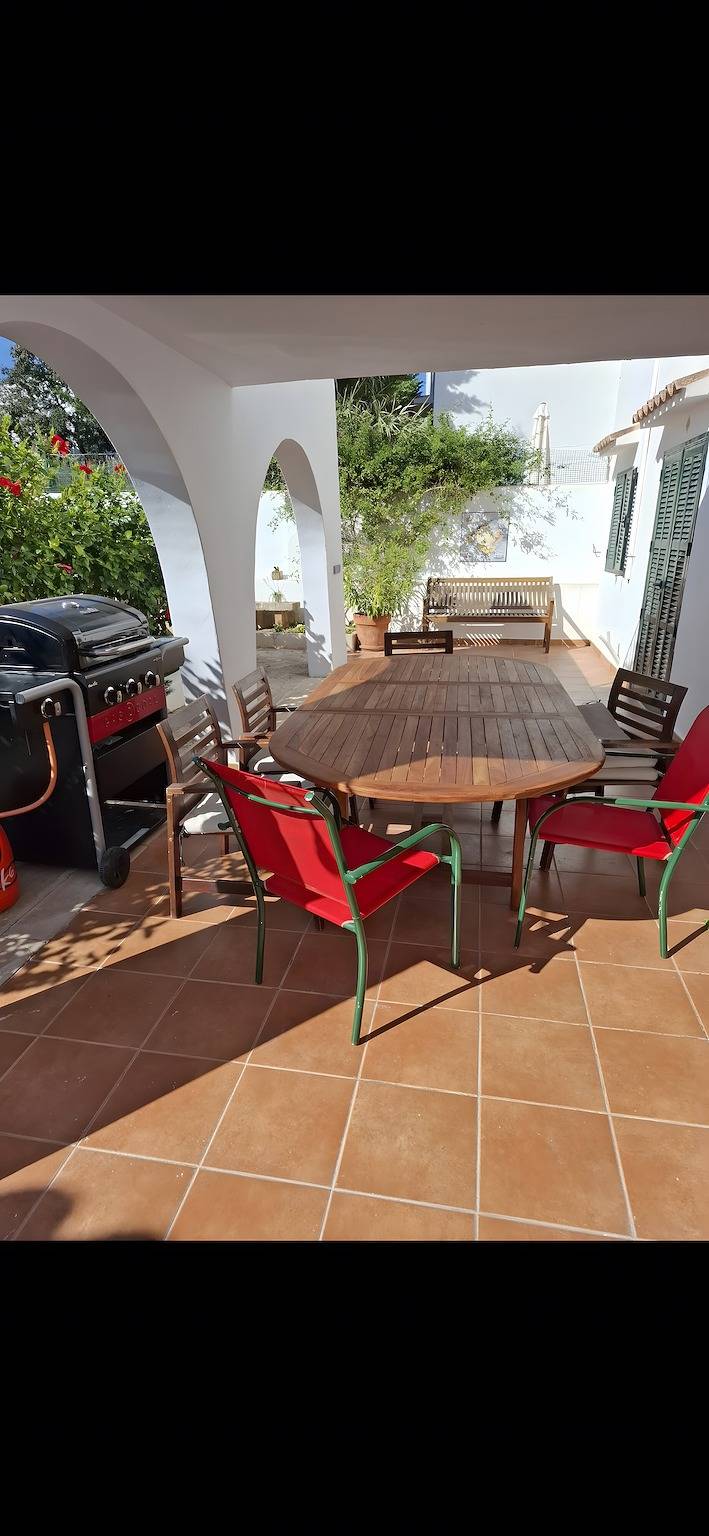 "Sweet Family House" with Air Conditioning, Garden, Terrace & Wi-Fi; Street Parking Available in Cala d'Or, Santanyí