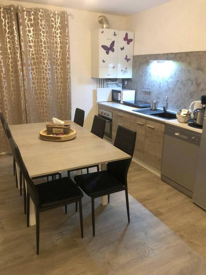 Gîte pour 6 personnes, avec vue ainsi que bassin pour enfant et sauna à Ugine - 3