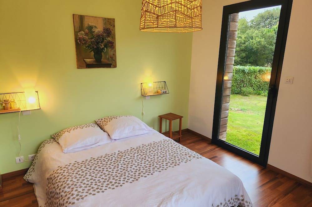 Large family home in Combrit, Region de Quimper