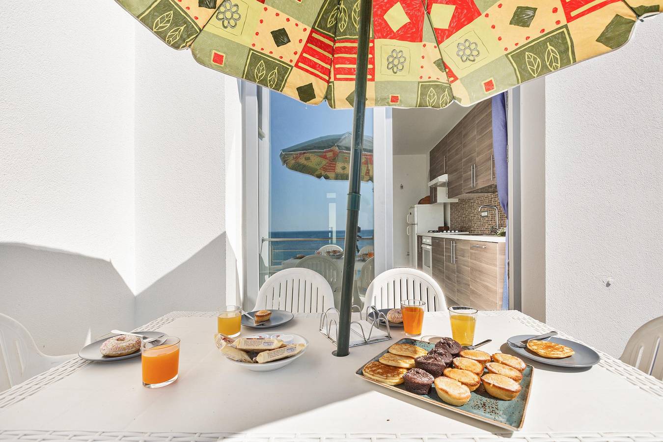 Un Sogno sul Mare by Barbarhouse in Torre Pali, Salve