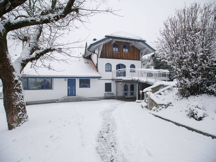 Bungalow für 2 Personen, mit Terrasse und Garten sowie Sauna in Niederbayern - 4