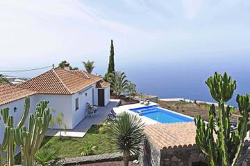 Vacation Rental for 4 Guests in Tijarafe, La Palma North, Picture 4