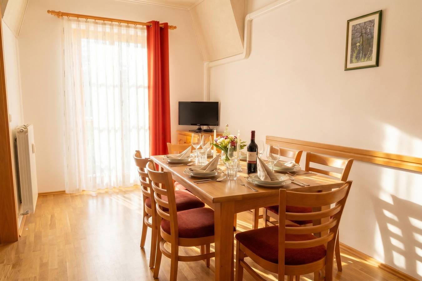Ganze Wohnung, Ferienwohnung für 5 Personen mit Balkon in Innerkrain-Karst