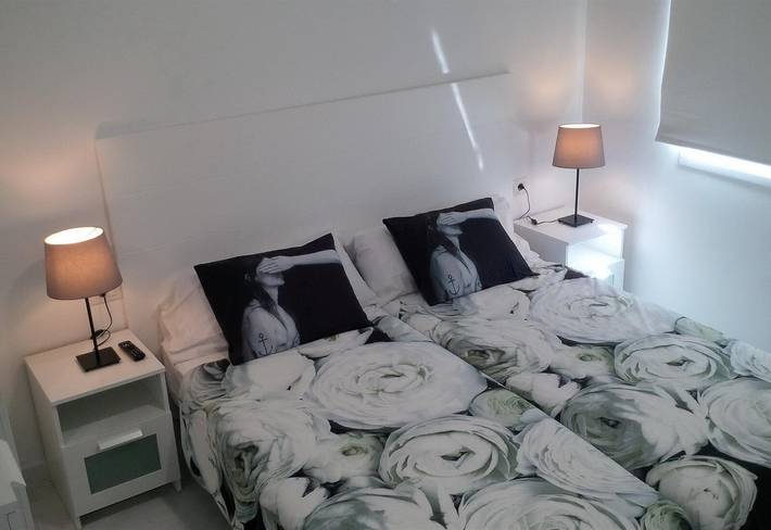 Appartamento per 4 persone, con sauna e piscina per bambini nonché giardino, con animali domestici a Los Cristianos