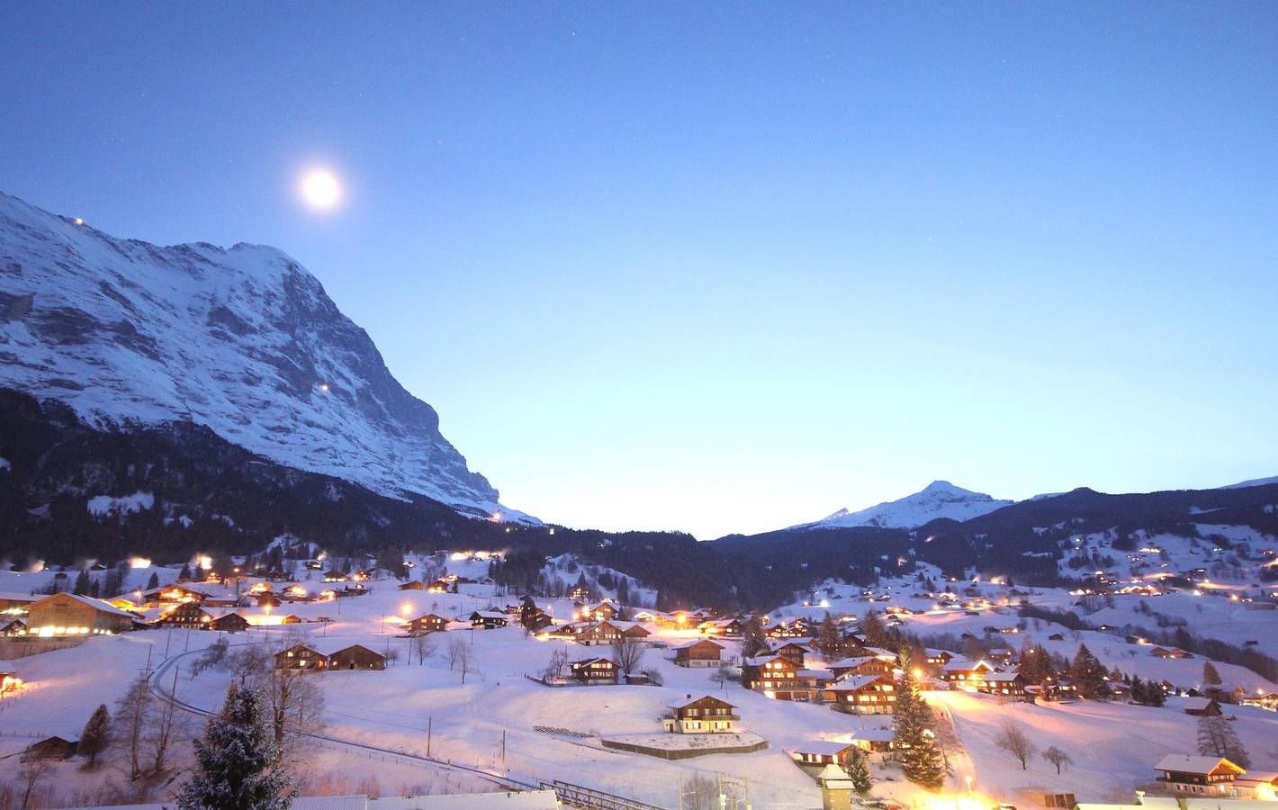 Chalet for single occupancy - top garden - mountain views in Grindelwald, Región de Grindelwald