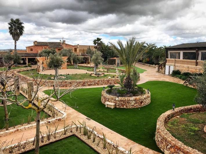 Location de vacances pour 2 personnes, avec jardin ainsi que jacuzzi et piscine dans Campos - 2