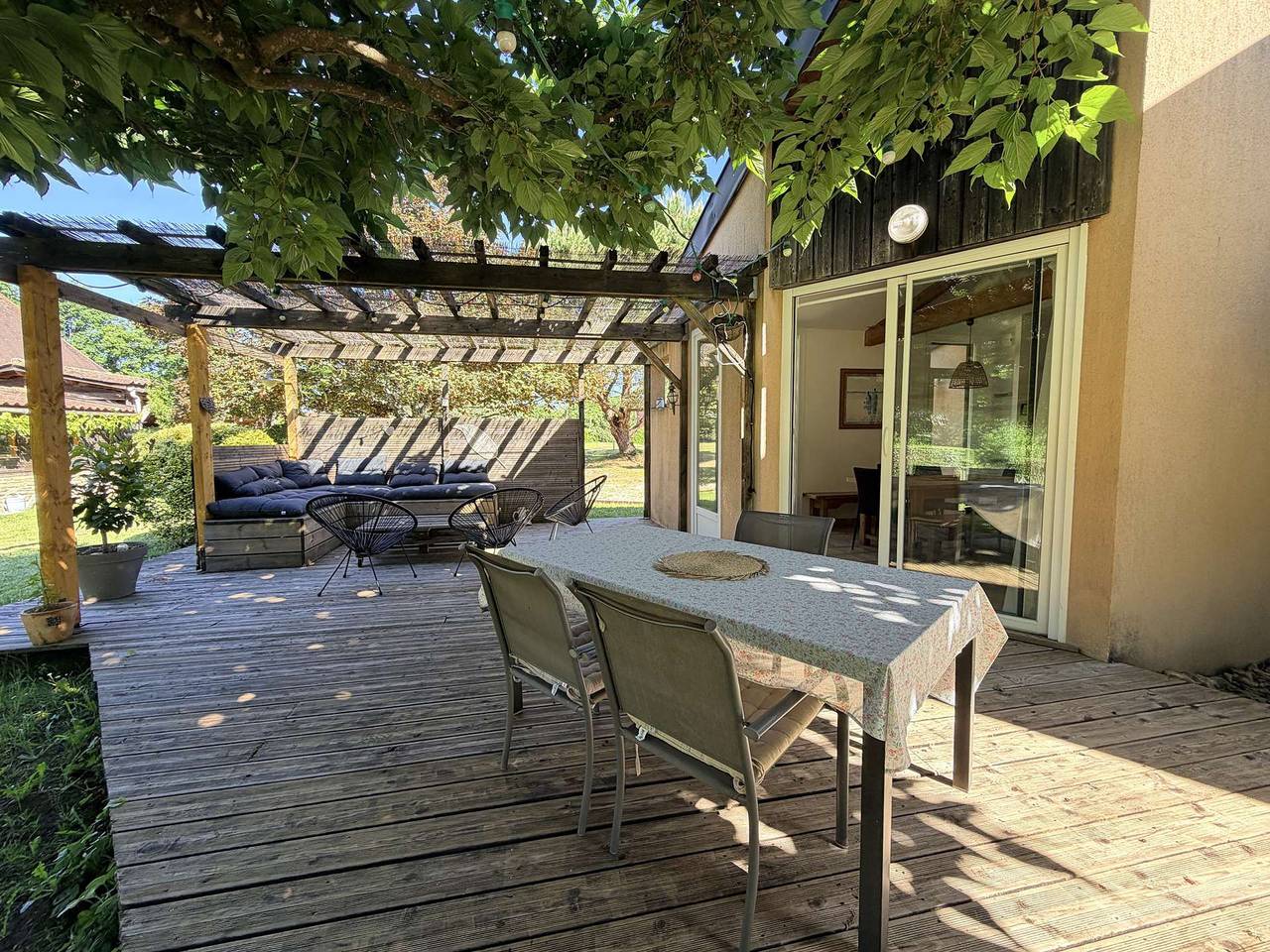 Ganze Ferienwohnung, Ferienwohnung für 4 Personen mit Garten in Le Bugue, Périgord Noir