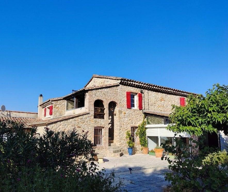 Chambres d'hôtes - La Belle Ambroise - Chambre Anis in Saint-Ambroix, Parc national des Cévennes