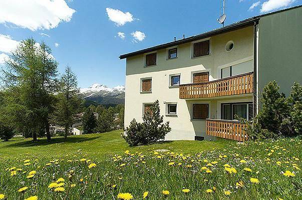 Ganze Ferienwohnung, Chesa Azalea 2 / Öv inklusive in Pontresina, Livigno Alpen