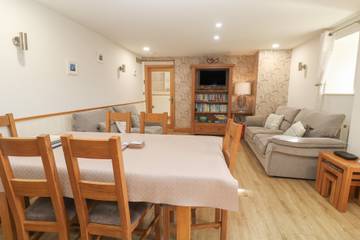 Holiday Home for 5 People in Cornwall, Photo 4
