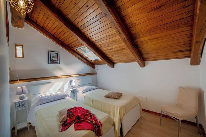 Maison Antica - One Step Away From the Sea in Maiori, Amalfi Coast