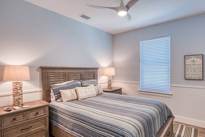 Vacation house for 12 people, with balcony in St. Augustine