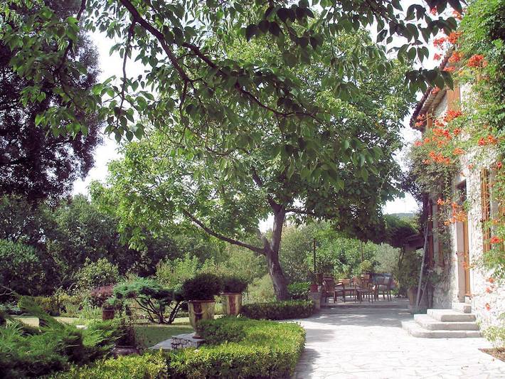 Chambre d’hôte pour 5 personnes, avec jardin et piscine dans Occitanie - 2