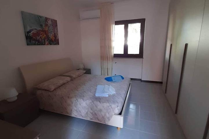 Location de vacances pour 4 personnes, avec Balcon ainsi que Jacuzzi et Jardin à Cabras - 2