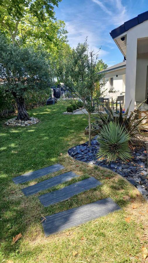 Location de vacances pour 8 personnes, avec piscine et jardin à Léguevin - 3